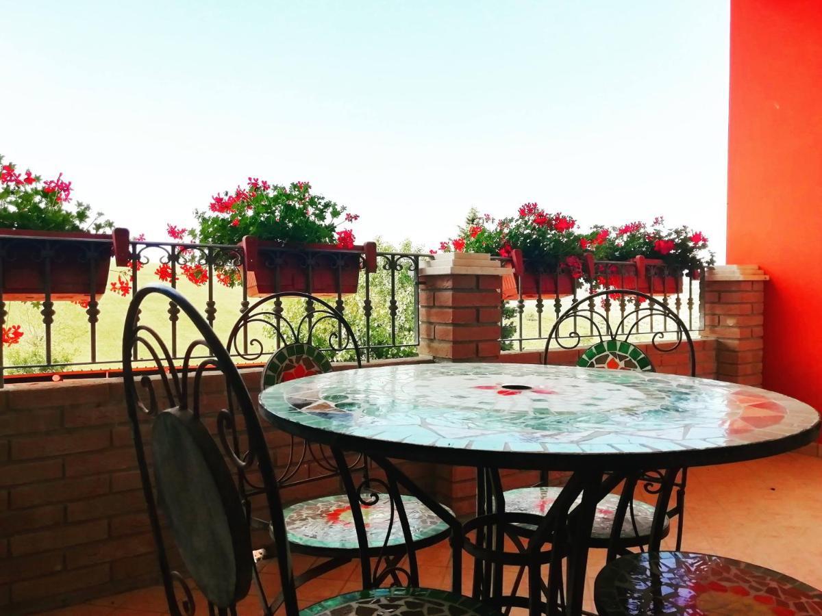 B&B Gli Amici Del Tubarello Roseto Degli Abruzzi Exterior foto